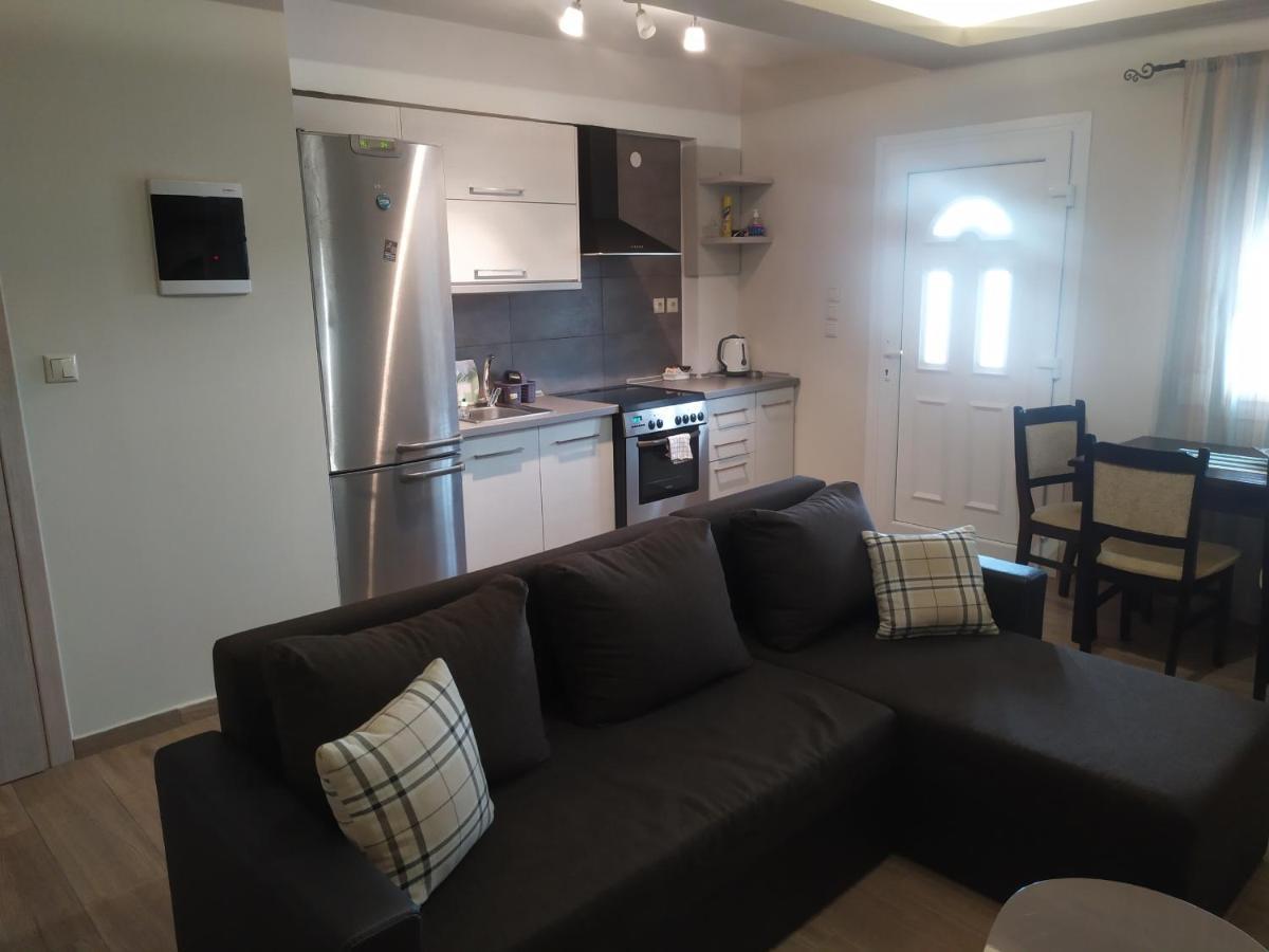 Ofrinio Central Apartments Экстерьер фото